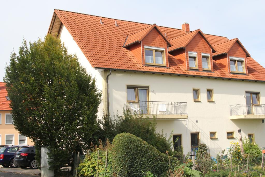 Brotzeit-Stadl Gbr Hotell Bad Staffelstein Exteriör bild